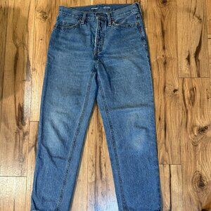 Old Navy Extra High Rise Sky High Straight Jeans Size 4